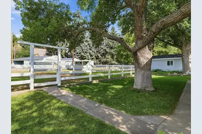 2231 17th Ave, Greeley, CO 80631 - Photo 43