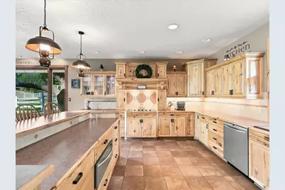 2231 17th Ave, Greeley, CO 80631 - Photo 17