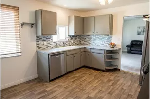 809 Linda St, Fort Morgan, CO 80701 - Photo 3