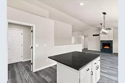 96 W Forest St, Milliken, CO 80543 - Photo 9