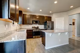 2137 Honeybee Dr, Windsor, CO 80550 - Photo 11