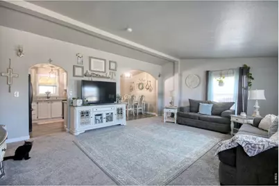 111 Jennifer Cir, Brush, CO 80723 - Photo 3