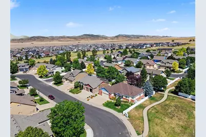 1505 Farmland St, Loveland, CO 80538 - Photo 5