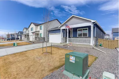 826 Elias Tarn Dr, Severance, CO 80550 - Photo 3
