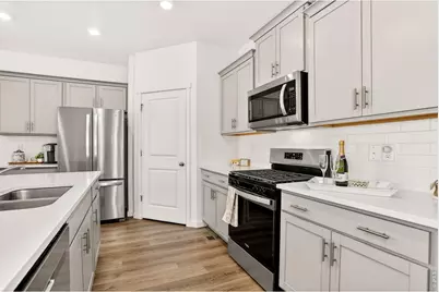 826 Elias Tarn Dr, Severance, CO 80550 - Photo 11