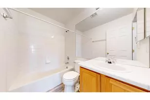 1808 Wildrose Dr, Longmont, CO 80503 - Photo 25