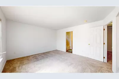 1808 Wildrose Dr, Longmont, CO 80503 - Photo 21