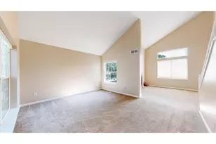 1808 Wildrose Dr, Longmont, CO 80503 - Photo 7