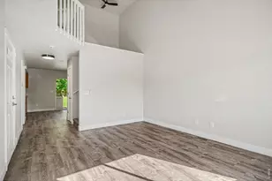 1065 E 5th St, Loveland, CO 80537 - Photo 3