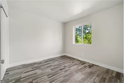 1065 E 5th St, Loveland, CO 80537 - Photo 13