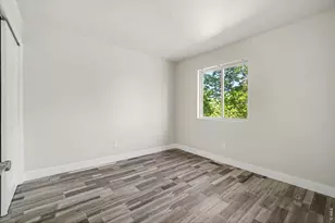 1065 E 5th St, Loveland, CO 80537 - Photo 13