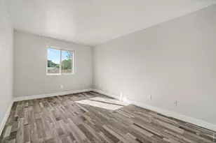 1065 E 5th St, Loveland, CO 80537 - Photo 15