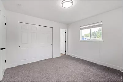 2719 18th St Rd, Greeley, CO 80634 - Photo 9