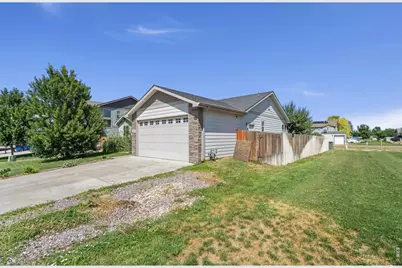 830 S Rachel Ave, Milliken, CO 80543 - Photo 3