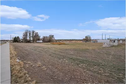 3279 47th Ave, Evans, CO 80634 - Photo 3