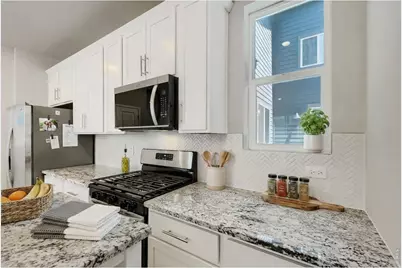 2430 Heyworth Ln, Fort Collins, CO 80524 - Photo 7