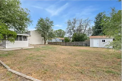 2433 Sunset Dr, Longmont, CO 80501 - Photo 27