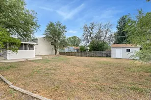 2433 Sunset Dr, Longmont, CO 80501 - Photo 27