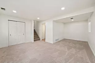 2433 Sunset Dr, Longmont, CO 80501 - Photo 21