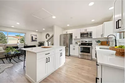 2433 Sunset Dr, Longmont, CO 80501 - Photo 11