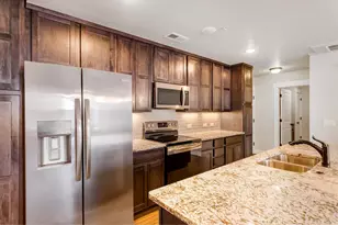 4622 Hahns Peak Dr, Loveland, CO 80538 - Photo 5