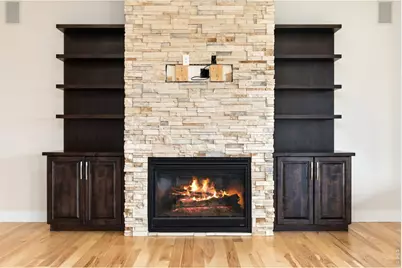 4390 Thompson Pkwy, Johnstown, CO 80534 - Photo 15