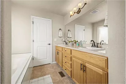 1817 106th Ave, Greeley, CO 80634 - Photo 21