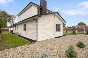 201 East 4th Ave, Severance, CO 80546 - Photo 37