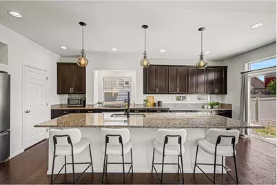 426 Highlands Cir, Erie, CO 80516 - Photo 9