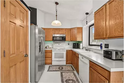 2232 E 18th St, Loveland, CO 80538 - Photo 13