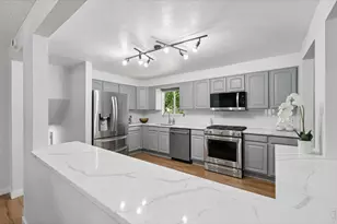 8601 E Layton Ave, Denver, CO 80237 - Photo 13