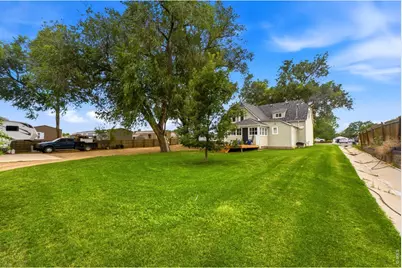 302 Ash Ct, Evans, CO 80620 - Photo 27
