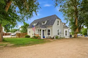 302 Ash Ct, Evans, CO 80620 - Photo 1