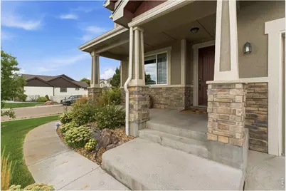 1652 Pioneer Pl, Eaton, CO 80615 - Photo 5