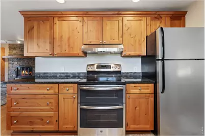 2340 Eagle Cliff Rd, Estes Park, CO 80517 - Photo 17