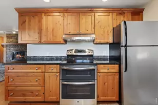 2340 Eagle Cliff Rd, Estes Park, CO 80517 - Photo 17