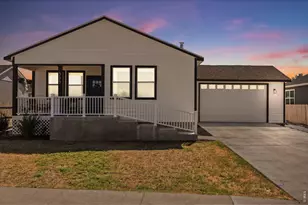 333 Yellowstone Ave, Brush, CO 80723 - Photo 1