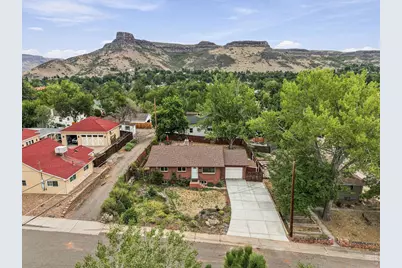 1915 Cheyenne St, Golden, CO 80401 - Photo 23