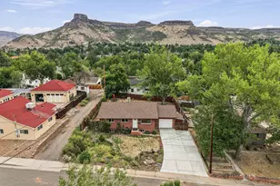 1915 Cheyenne St, Golden, CO 80401 - Photo 23
