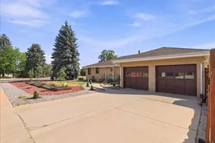 1930 14th St, Greeley, CO 80631 - Photo 9