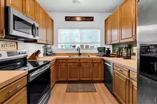 4715 Hahns Peak Dr, Loveland, CO 80538 - Photo 9