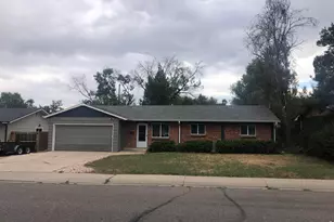 1921 12th Ave, Longmont, CO 80501 - Photo 3