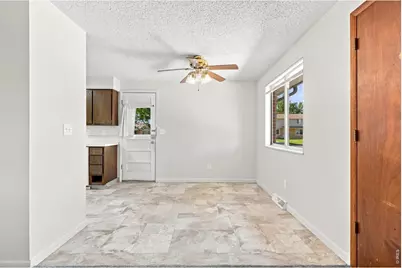 1356 Merl Pl, Longmont, CO 80501 - Photo 9