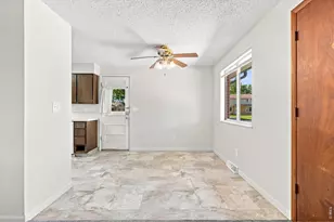 1356 Merl Pl, Longmont, CO 80501 - Photo 9