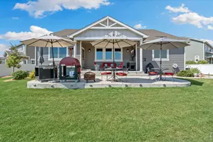 4553 Bishopsgate Dr, Windsor, CO 80550 - Photo 1