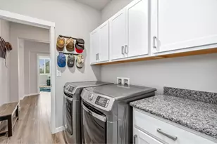 4553 Bishopsgate Dr, Windsor, CO 80550 - Photo 43