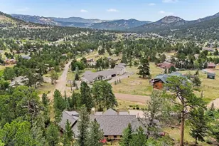 600 Whispering Pines Dr, Estes Park, CO 80517 - Photo 33