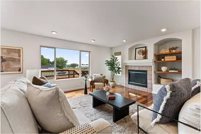 2027 Falcon Ridge Dr, Fort Collins, CO 80528 - Photo 7