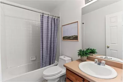2027 Falcon Ridge Dr, Fort Collins, CO 80528 - Photo 17