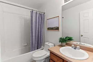 2027 Falcon Ridge Dr, Fort Collins, CO 80528 - Photo 17